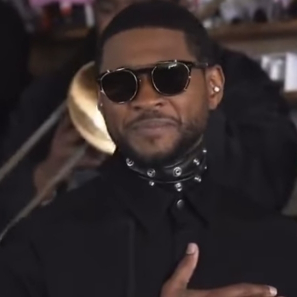 Valentino Diamond Clear Clip-On Sunglasses😎 VA4009 2 Pair in One!! Beautiful😍 - Picture 10 of 10